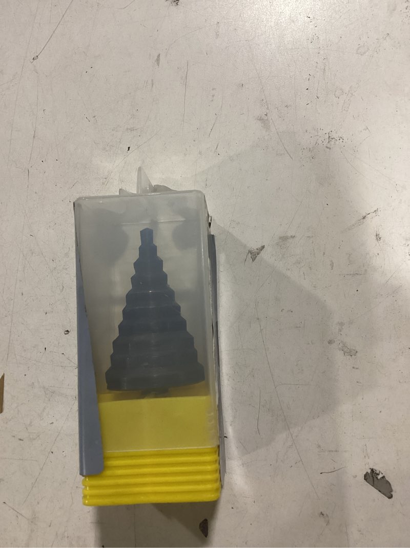 Condition photo showing New/Like New for hss 1/4-2 inch large high speed steel step drill bits, doubles flutes large step bits for hole drilling in iron, copper, aluminum, wood, plastic visit the jerax tools store 1 2"
