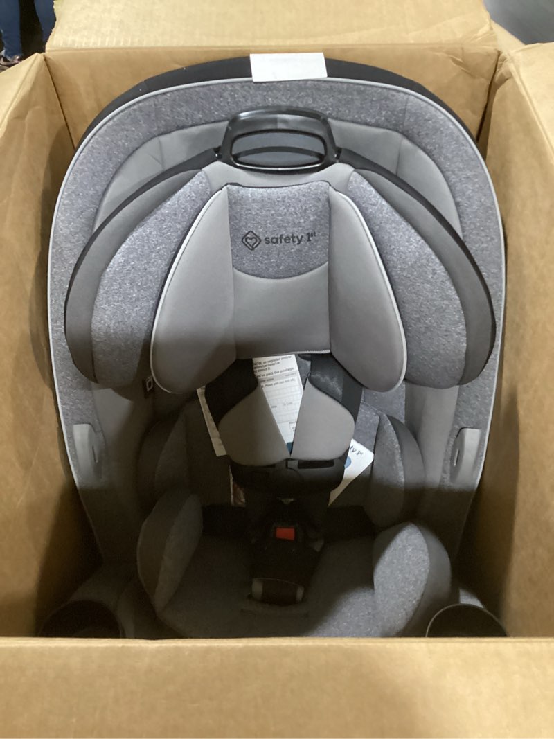 Condition photo showing Good Condition for Safety 1st Grow and Go All-in-One Slim Convertible Car Seat, Rear Facing, 5-40 lbs, Forward Facing (30–65 lbs), High Back Booster Seat 40-100 pounds, Shadow Shadow Original