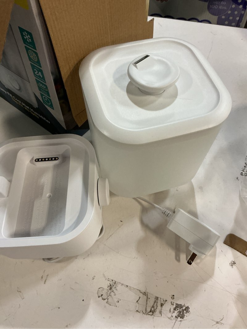 Condition photo showing Good Condition for safety 1st easy-fill cool mist humidifier, white