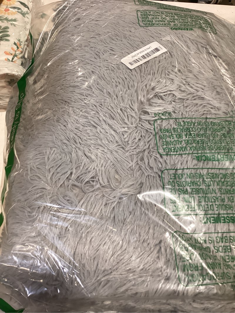 Condition photo showing As Is for 4x6 area rugs for bedroom, light grey soft fluffy shag bedside rugs | non-slip floor carpet ,indoor aesthetic small rug for living room bedroom room home decor 4' x 6' (rectangular) light grey