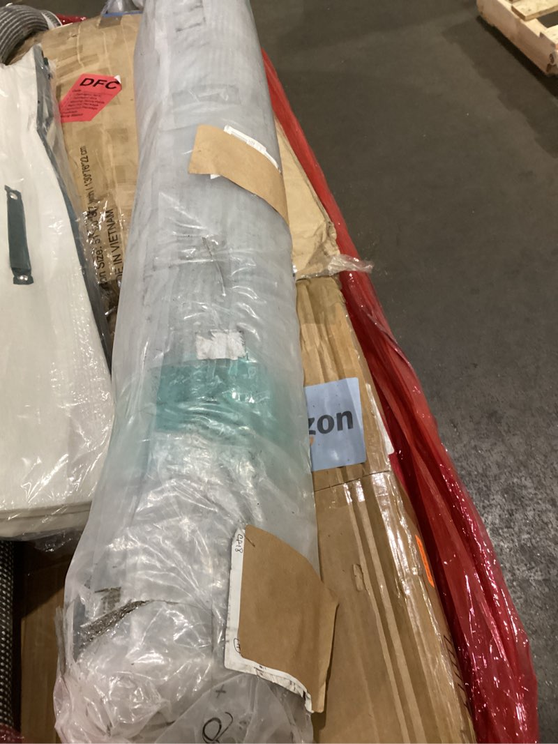 Condition photo showing New/Like New for Loloi Magnolia Home by Joanna Gaines Ryder Collection RYD-02 Blue/Ivory 7'-9" x 9'-9" Area Rug Blue / Ivory 7'9" x 9'9" (Rectangular)