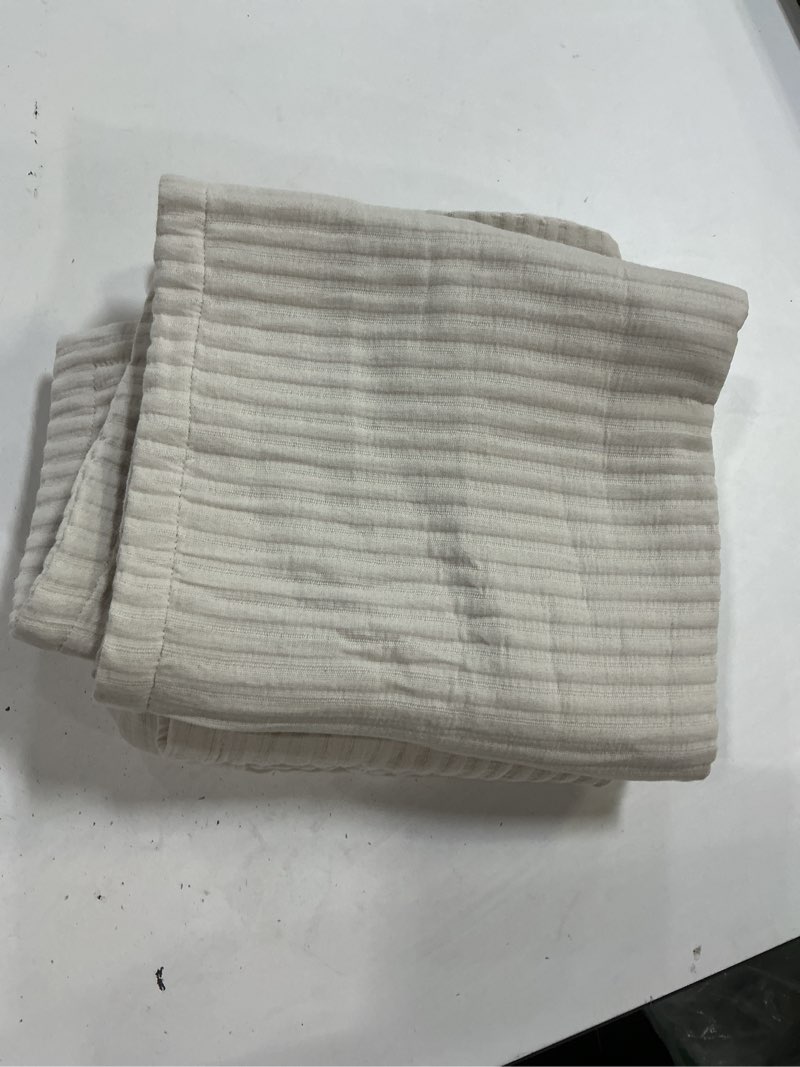 Condition photo showing Good Condition for organic cotton matelasse sham set, king, sand