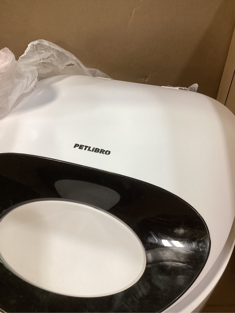Condition photo showing Good Condition for PETLIBRO Automatic Cat Feeder Wet Food Refrigerated New Upgraded APP Control,3 Days Freshness 3 Meals,Semiconductor Cooling&Quick Chills Wet Food Dispenser,Polar WiFi Timed Auto Pet Feeder for Cat Dog White 3 Meals