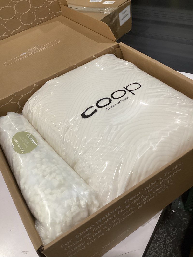 Condition photo showing New/Like New for coop home goods adjustable latex pillow king, with talalay latex & microfiber fill, best pillows for sleeping, naturally cooling, eco-friendly, medium firm pillow for back, stomach or side sleepers classic king