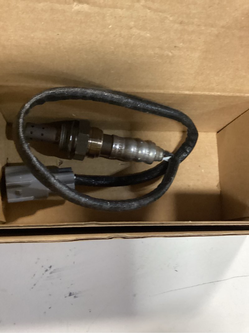 Condition photo showing New/Like New for upstream downstream oxygen sensor for scion xa 2004-2006 for scion xb 2004-2006 for toyota for echo 2003-2005, sg368 234-4524 o2 sensor sg368 234-4524 1