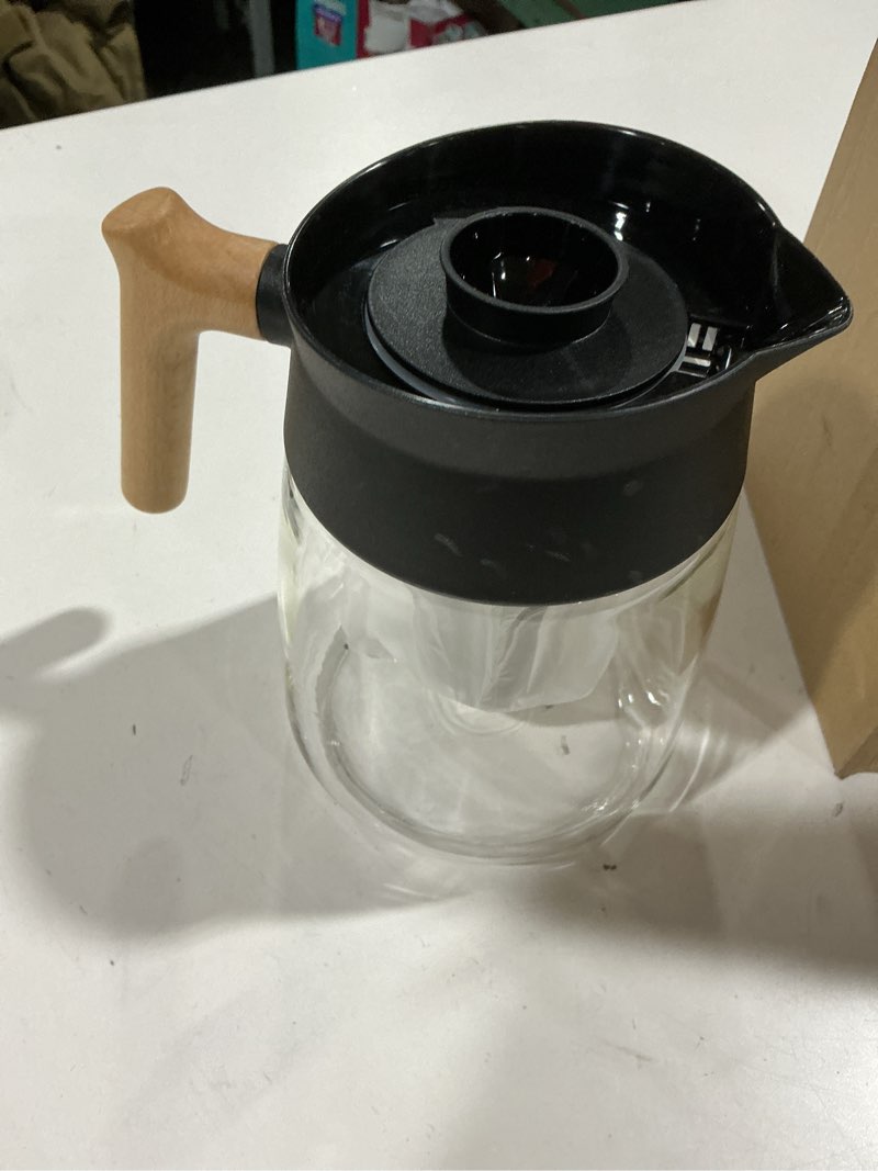 Condition photo showing Good Condition for 12 Cups Coffee Pot Replacement for Ninja CFP200 CFP201 CFP250A CFP300 CFP301 CFP305 CFN601 CM400 CM401 CF090 CF091 Coffee Machine Wooden Handle with Double Layer Filter