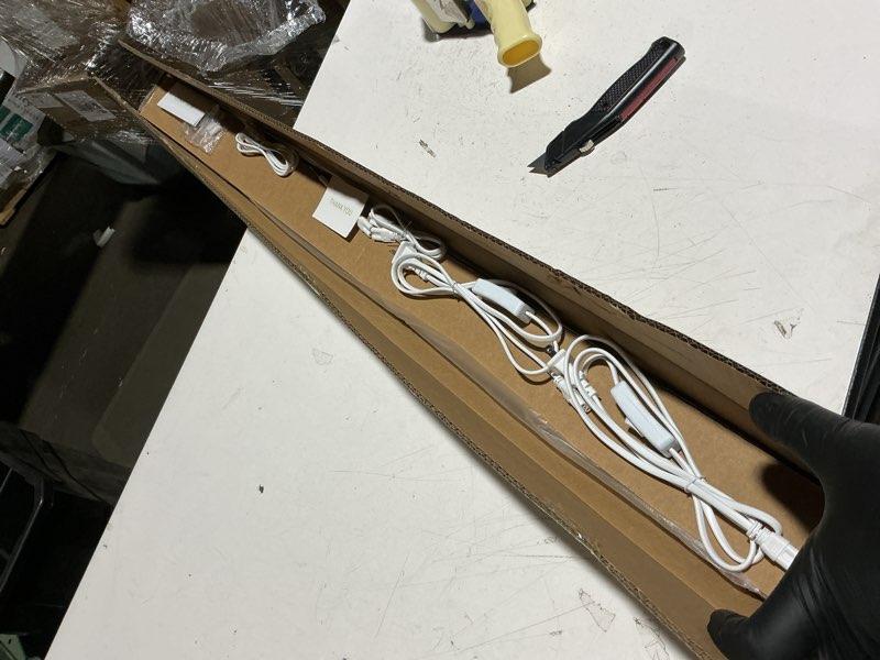 Condition photo showing Good Condition for (2 Pack 4FT T5 LED Shop Light,6500K,20W,2300LM(Super Bright White) Linkable LED Integrated Fixture,Garage Ceiling and Cabinet Light,Strip Light,Corded Electric with ON/Off Switch