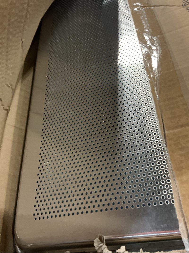 Condition photo showing Good Condition for bieama 6 pack full size 18" x 26" aluminum baking sheet pan perforated, commercial bakery equipment cookie sheets, nsf approved baking tray 6pack perforated full size 18"×26"