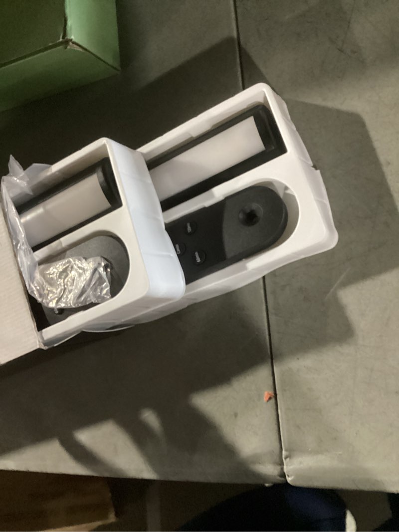 Condition photo showing Good Condition for EZVALO 13Inch Wireless Picture Lights, 4000mAh Rechargeable Battery Art Lights with Remote, Dimmable 3 Color Temps LED Painting Lights for Living Room, Bedroom, Hallway (Black, 2Pack) Black 2Pack-13in