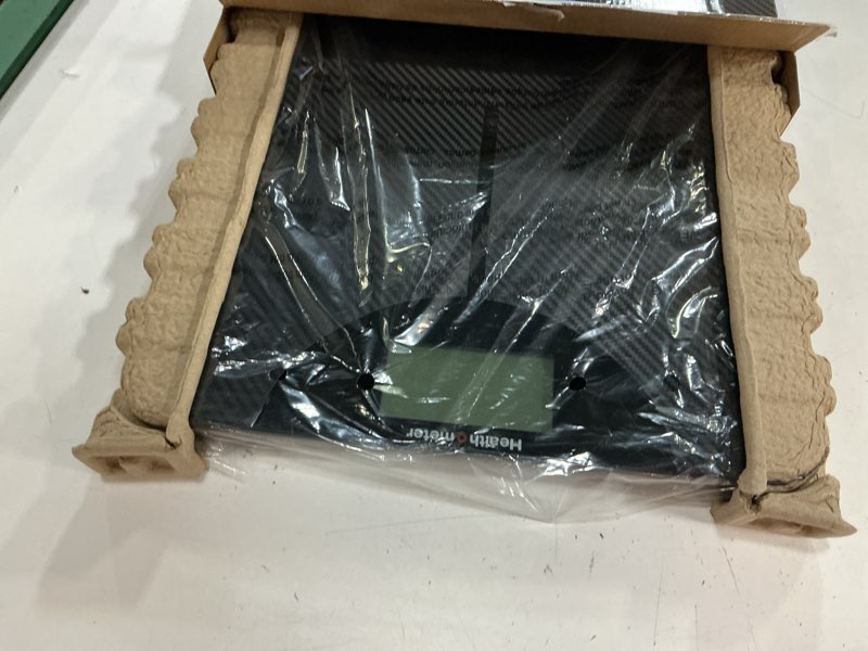 Condition photo showing Good Condition for health o meter lcd carbon fiber digital body weight scale, 400lb capacity