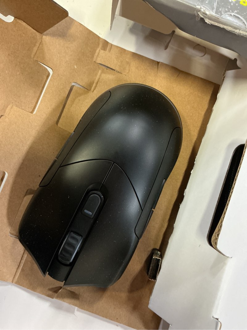 Condition photo showing Good Condition for onn rechargeable wireless gaming mouse with led lighting, 8 programmable buttons