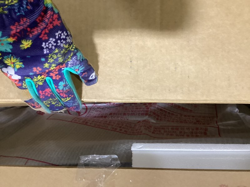 Condition photo showing New/Like New for GE Countertop Microwave Oven, 1,200-watt Capacity, 2.0 Cubic Ft., 8 Auto Setting Cooking Settings, Child-Lock Technology, Kitchen Essentials for the Countertop, Dorm Room or Apartment, Black 2.0 Cu.Ft. Black