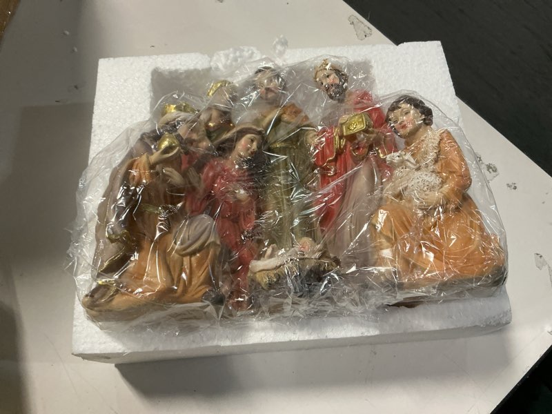 Condition photo showing New/Like New for Hodao Christmas Decoration Indoor Home Decor-7.5''H 9.25''L 4.5''W Nativity Sets-Xmas Holiday Decor for Tabletop Home Party Room Table Fireplace Office (Traditional Color)