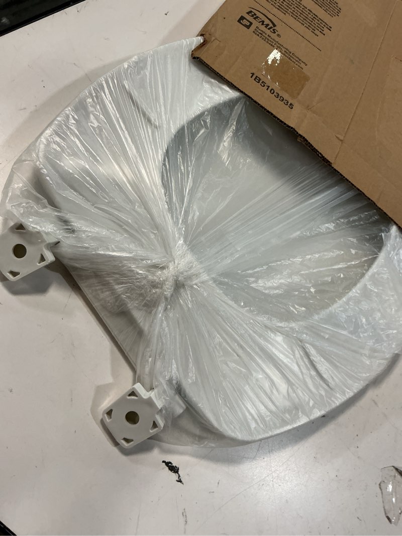Condition photo showing Good Condition for bemis 170 000 toilet seat, elongated, plastic, white