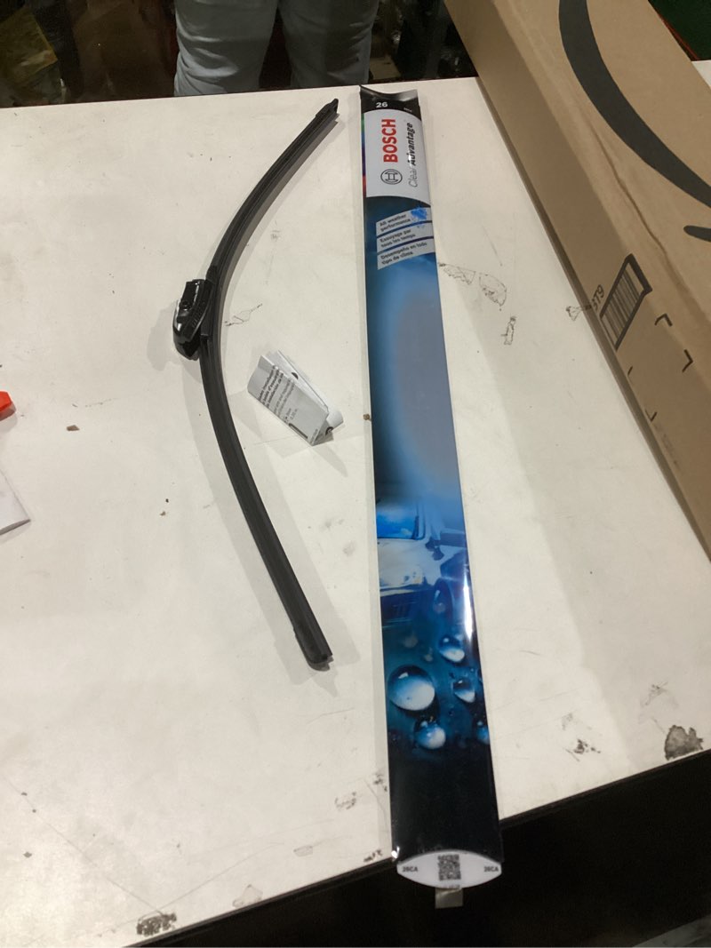 Condition photo showing Good Condition for BOSCH 26CA Clear Advantage Beam Wiper Blade; 26" - Single 26CA (26")