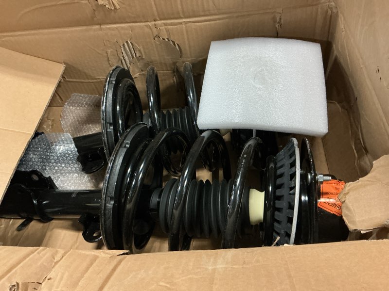 Condition photo showing Good Condition for Front Struts w/Coil Spring & Sway Bar Links for 2001-2007 Chrysler Town & Country FWD/Dodge Caravan 3.3L / Grand Caravan FWD, 2001-2003 Voyager 3.3L, Shock Absorber Assembly Replace 531572 K7258