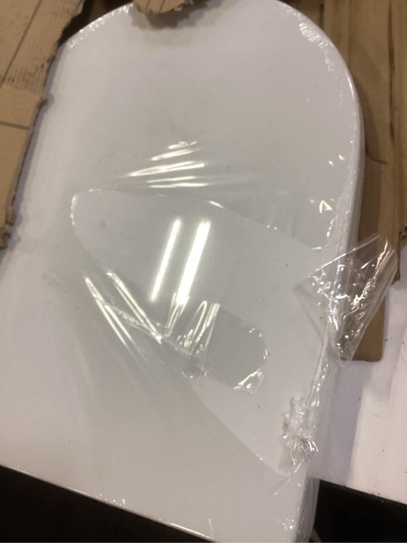 Condition photo showing Good Condition for sadalak d/u shape toilet seat,soft close and quick-release for easy cleaning toilet seats cover,stable hinge design to prevent shifting -white elongated toilet lid mtg16