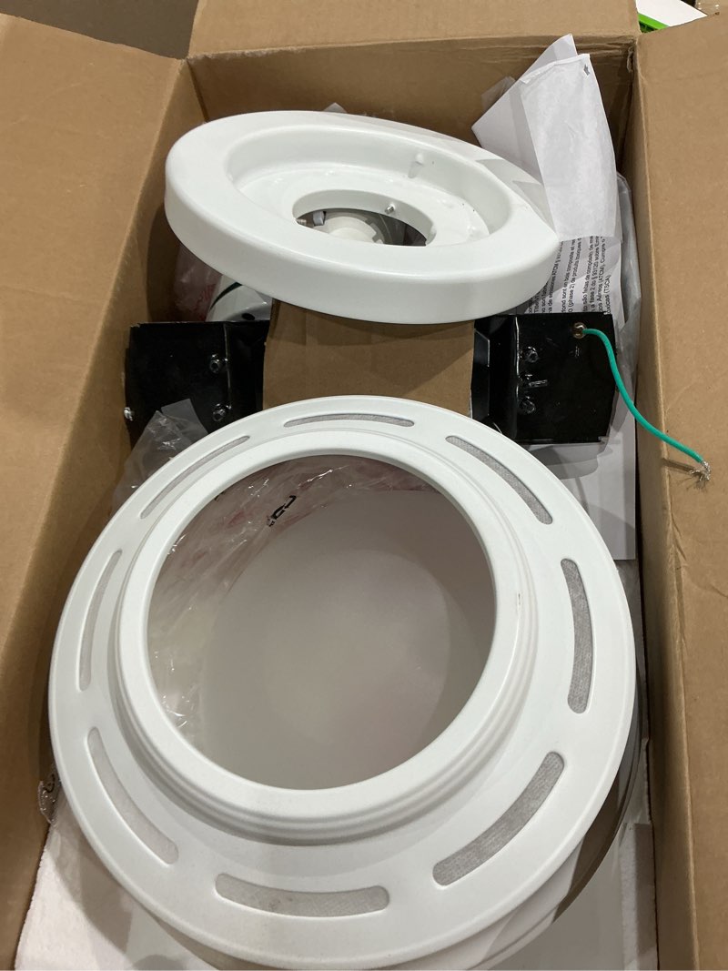 Condition photo showing As Is for harbor breeze armitage 52-in white with white/washed oak blades led indoor flush mount ceiling fan with light (5-blade)
