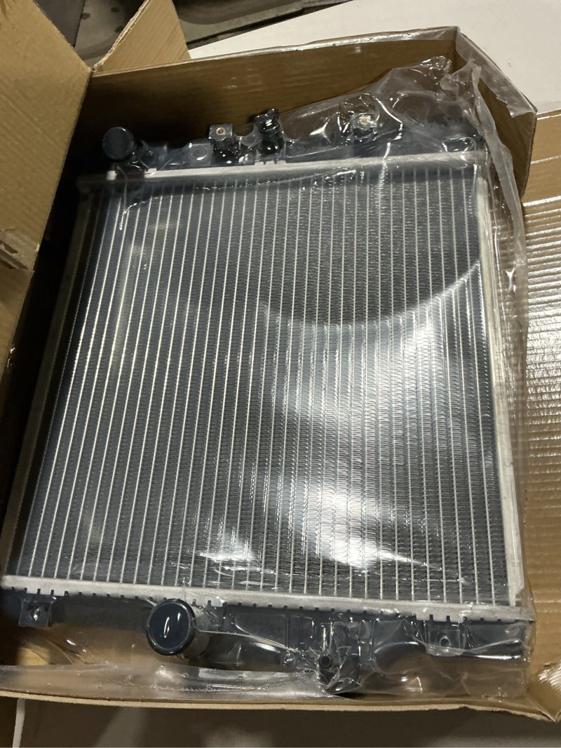 Condition photo showing Good Condition for Vphix Radiator Compatible with Honda Civic 1992-2000, Civic del Sol 1993-1997 & Acura EL 1997-2000, 