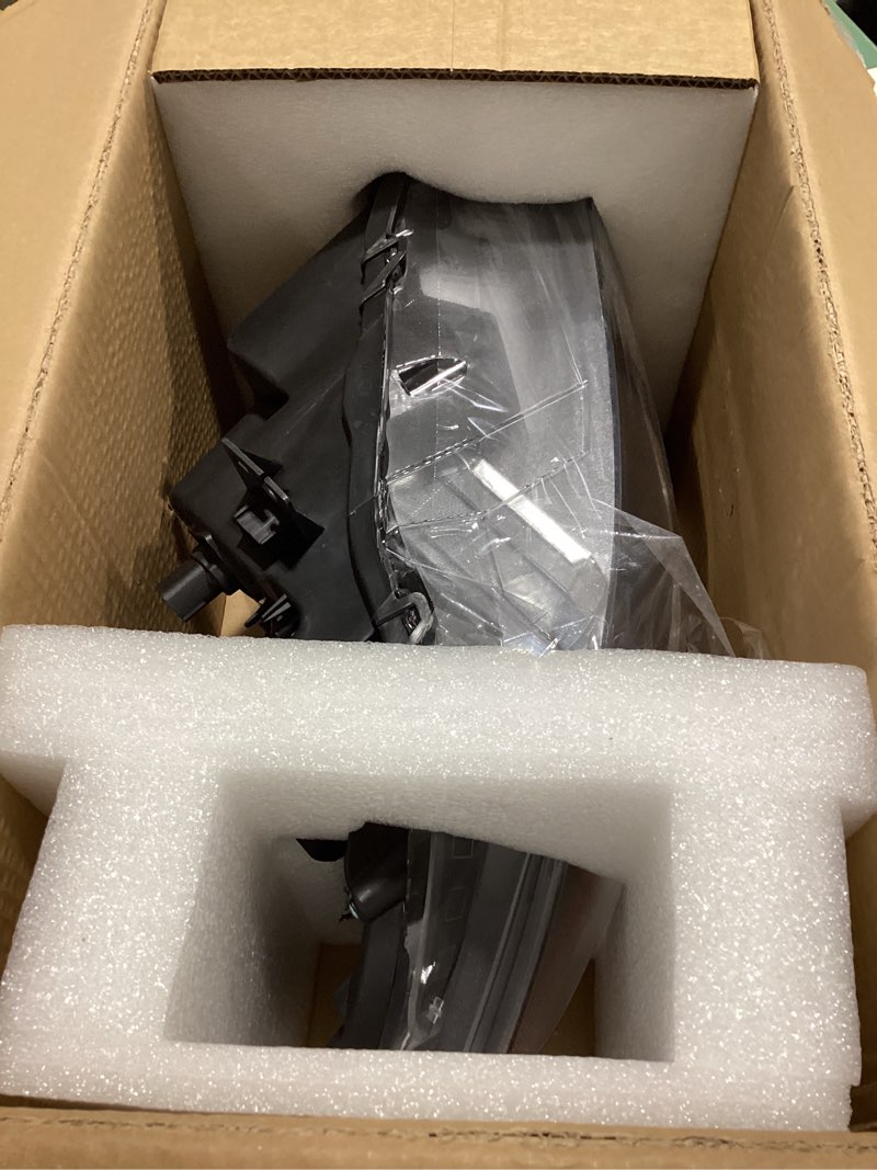 Condition photo showing Good Condition for jr3z13008a rh headlamps assembly with drl replacement for mustang 2018-2020 projector headlights right side