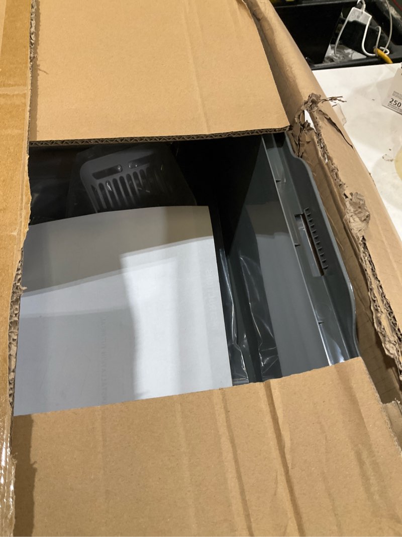 Condition photo showing Good Condition for woofigo enclosed stainless steel cat litter box with lid, xl extra large litter box for big cats, metal litter pan high sided, never absorbs odors, anti-urine leakage, easy cleaning, include scoop 5 - dark gray (pack of 1)