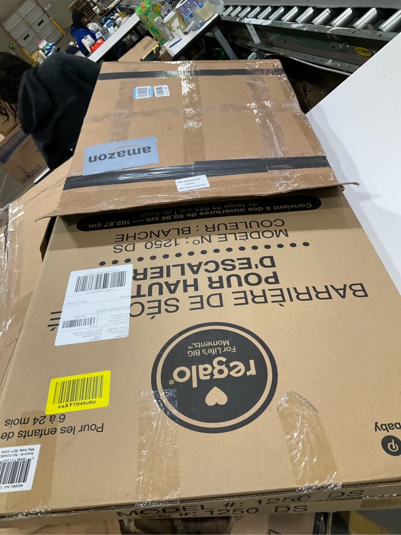 Condition photo showing Good Condition for Regalo 2-in-1 Extra Wide Stairway and Hallway Walk ThroughBaby Safety Gate, Hardware Mounting, White 24\"x40.5\"x28.5\"(Pack of 2 ) White 24-40.5\"W x 28.75\"H