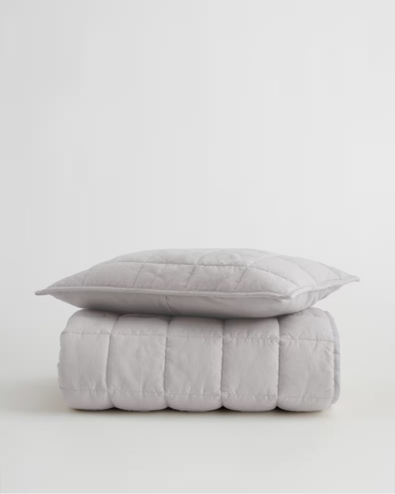 Quince European Linen Toddler Quilt & Sham Set Color Light Grey Size Queen