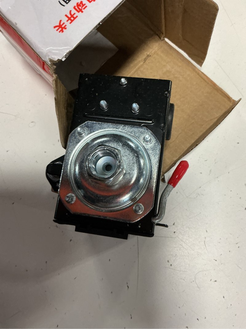 Condition photo showing Good Condition for air compressor pressure switch, 95-125 psi 240v 26a heavy duty universal pump pressure switch control valve,for air compressor replaces valve