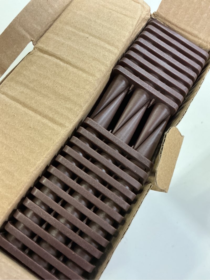 Condition photo showing Good Condition for bird spikes,20 pack bird deterrent spikes for outside,bird spikes for outside used outdoors to repel birds, squirrels, and raccoons. deterrents used on fences, roofs, and walls to keep birds away brown