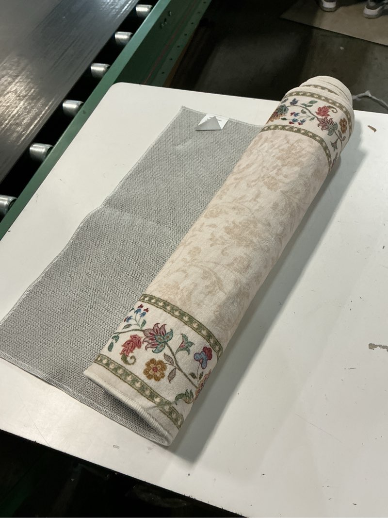 Condition photo showing Good Condition for Similar Madane Rug Runner for Hallways 2.5x8, Washable Kitchen Runner Rugs with Non Slip Backing, Soft Floral Print 2'6''x8 Carpet Runners for Laundry Room, Bedroom, Brown/Ivory Brown/Ivory 2'6\" x 8' (Runner)
