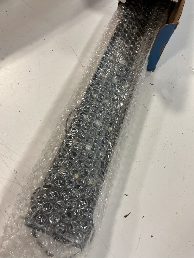 Condition photo showing Good Condition for nicrew classicled plus led aquarium light with timer, 21 watts, for 30 to 36 inch fish tank light, daylight and moonlight cycle 30 - 36 in