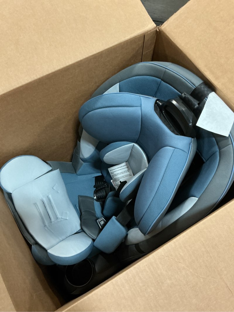 Condition photo showing Good Condition for Safety 1st Grow and Go All-in-One Slim Convertible Car Seat, Rear Facing, 5-40 lbs, Forward Facing (30–65 lbs), High Back Booster Seat 40-100 pounds, Alaskan Blue Alaskan Blue Original