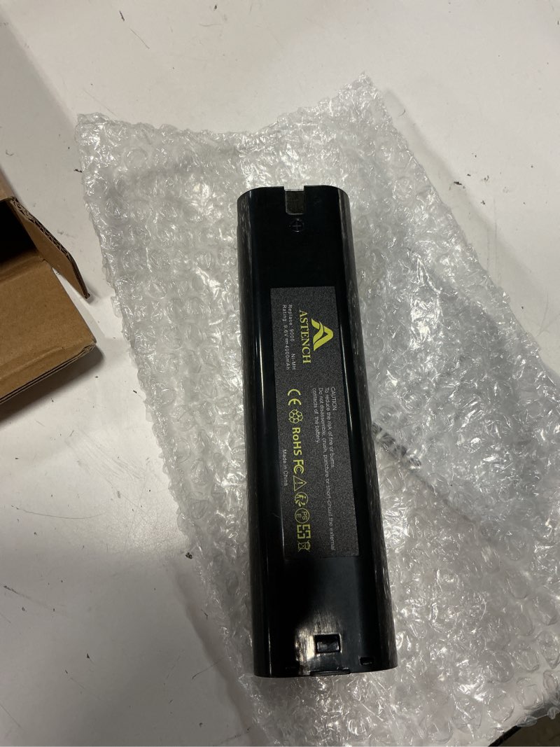 Condition photo showing Good Condition for 4000mah 9.6v ni-mh battery compatible with makita 9000 9001 9002 9033 9600 193890-9 192696-2 632007-4 5090d 6012hd 4190d 4190dw 4300d 4300dw 4390d 4390dw