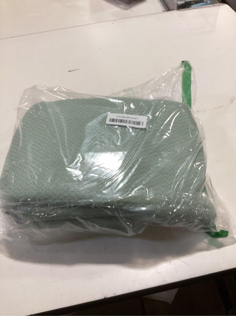 Condition photo showing Good Condition for bedsure gentlesoft 100% cotton large throw blanket for couch 50x70 inches - breathable and lightweight, soft cozy herringbone woven cotton throw for summer, sage green office chair blanket 03 - sage green throw xl (50" x 70")