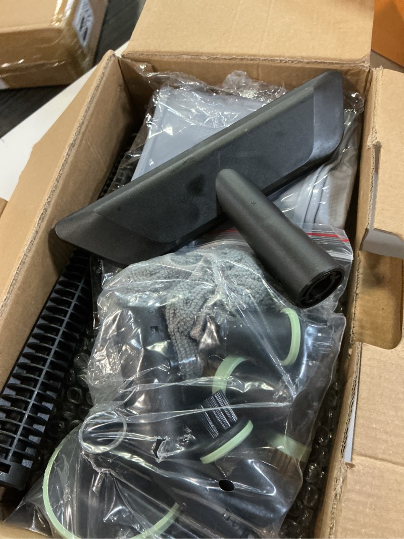 Condition photo showing Good Condition for steam cleaner, portable steamer for cleaning with 16pcs accessories, 6-level adjustable and 15s heat-up, handheld steam cleaner for home, tile, dirt, grout, grease, car detailing green