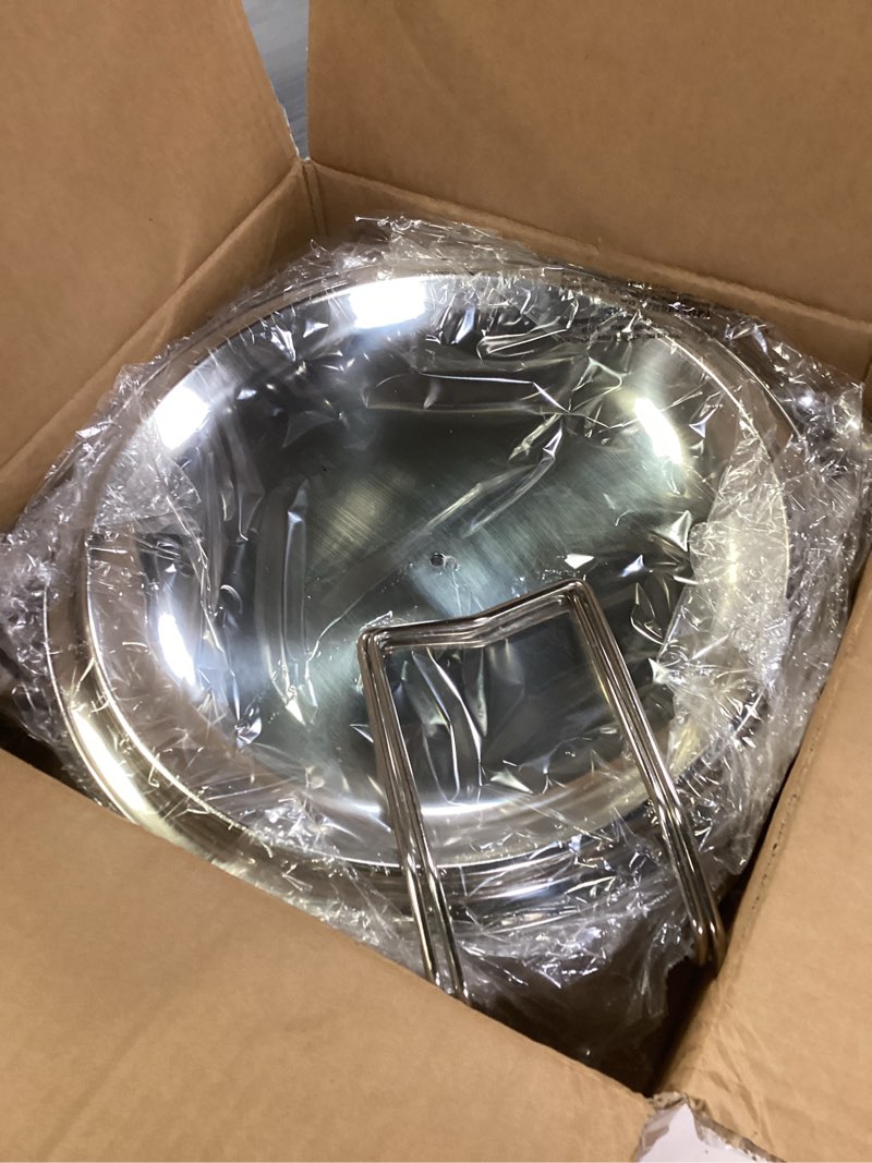 Condition photo showing New/Like New for Chafing Dishes for Buffet, 2 Pack 6QT Stainless Steel Chafing Dish Buffet Set with Lids, Food Warmers for Parties Buffet, Buffet Servers and Warmers for Home, Christmas Gatherings, Catering Events