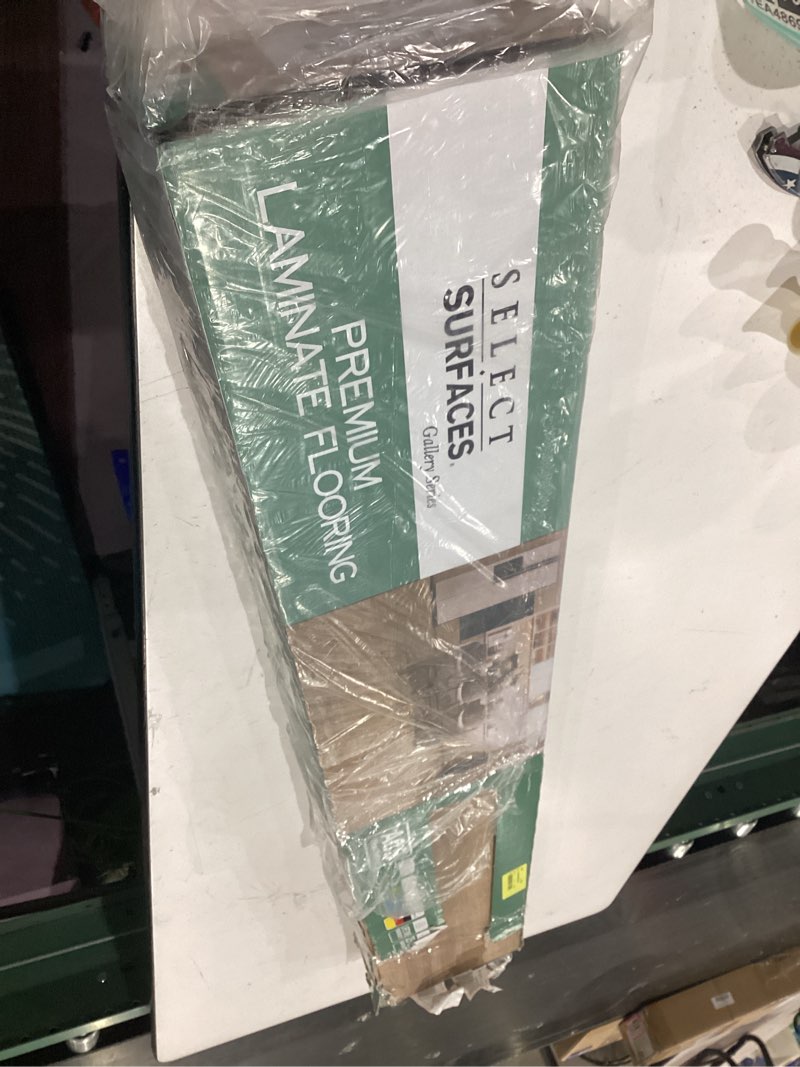 Condition photo showing Good Condition for select surfaces sclmf0515 dakota waterproof laminate flooring, 14.99 sq. ft. per box