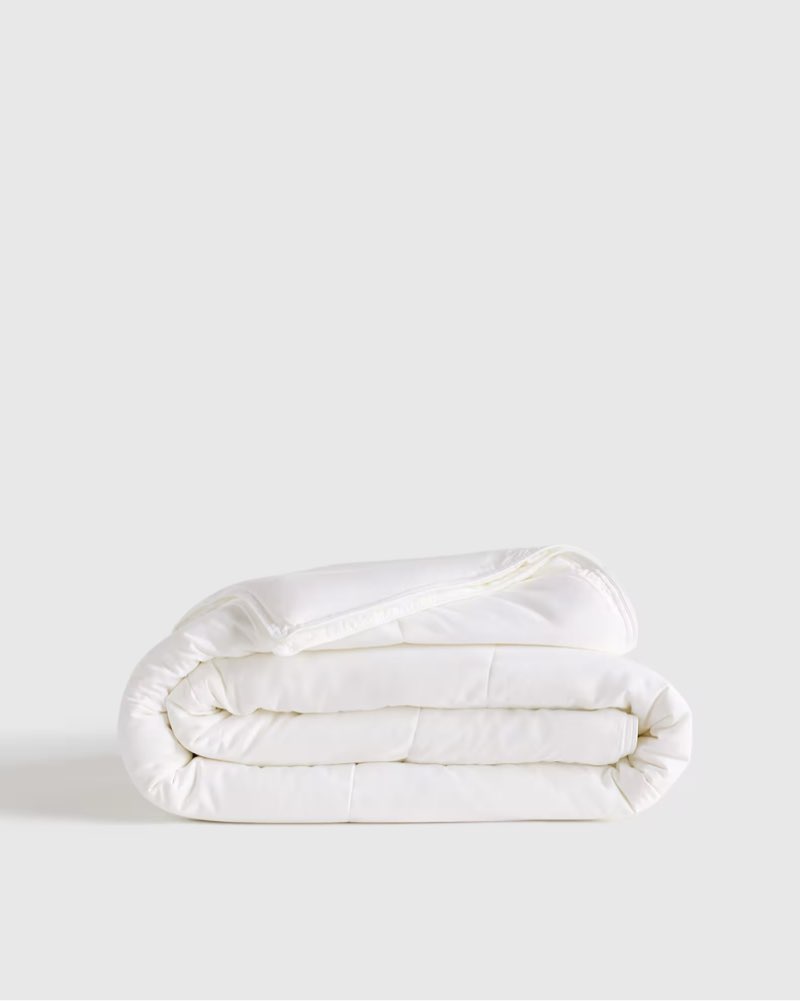quince luxe goose down comforter king/cal king color:white