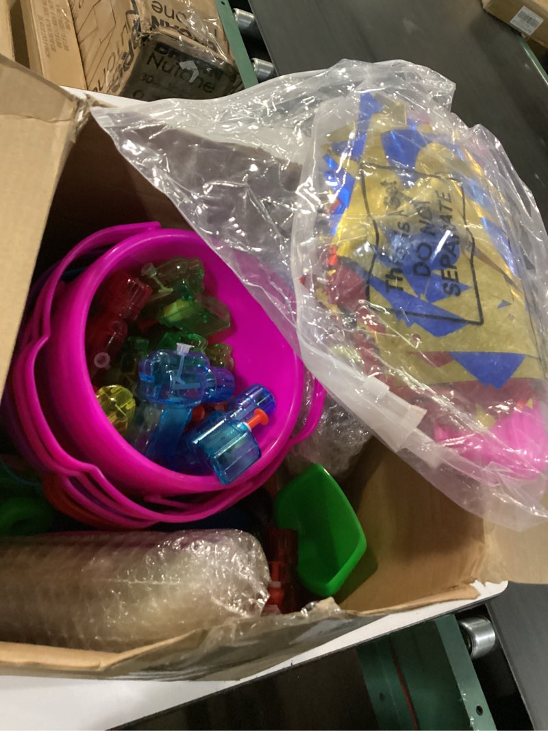 Condition photo showing Good Condition for chivao 192 beach pool party favors summer pool toy gift bulk for kids end of year student gifts bulk sand buckets shovels bubble wands sunglasses water guns sidewalk chalks swim party supply