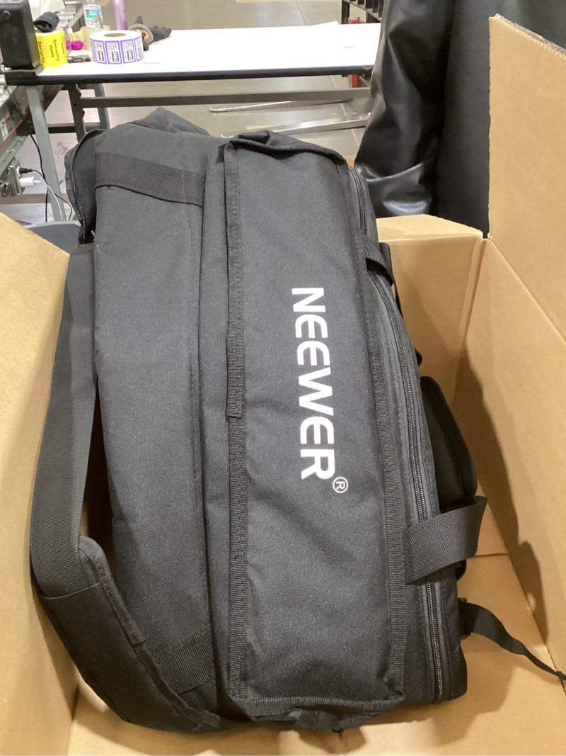 Condition photo showing Good Condition for NEEWER 47"/1.2m Tripod Carrying Case, Heavy Duty Waterproof Nylon Bag with Handles & Shoulder Straps, Compact Case with Full Length Zippered Closure, External Pocket for Light Stand/Boom Stand/Tripod