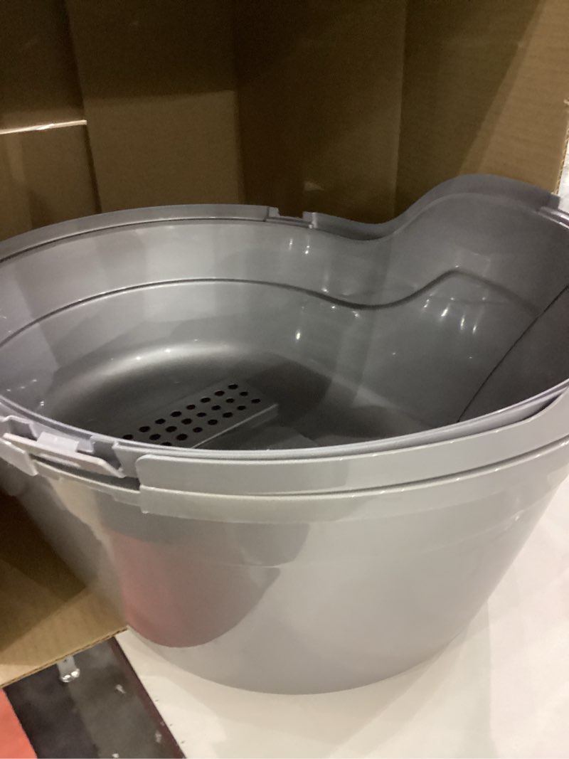 Nature’s Miracle Hooded Flip Top Litter Box for Cats, With Built-In Odor Control Charcoal Filter