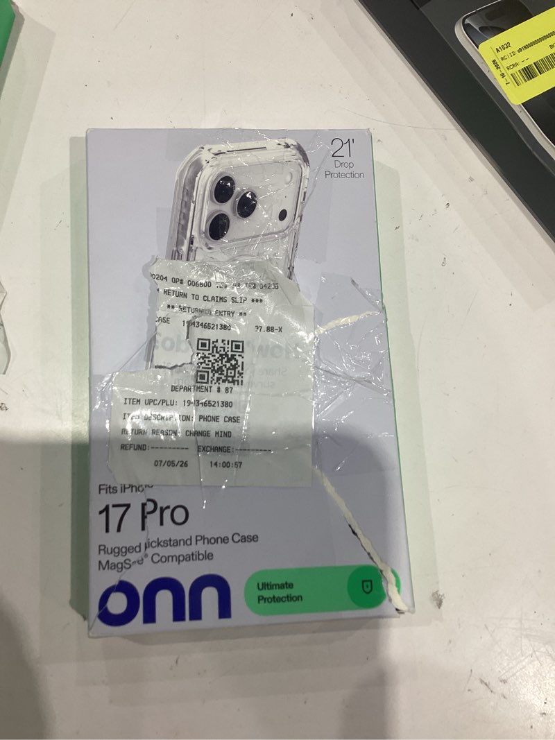 Condition photo showing Good Condition for onn magsafe compatible rugged phone case with kickstand for iphone 17 - clear