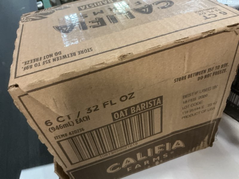 Condition photo showing New/Like New for (Case of 6). (BBD 12/23/25). Califia Farms - Oat Barista Blend Oat Milk, 32 Oz, Dairy Free, Vegan, Plant Based, Gluten Free, Non GMO, Milk Frother, Coffee Creamer 32 Fl Oz (Pack of 1)