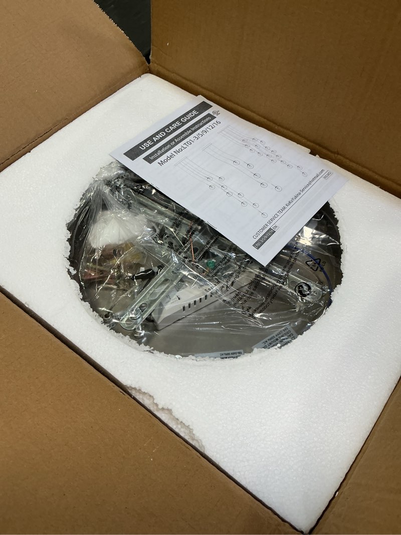 Condition photo showing Good Condition for KoKo&Yukina 3-Light Globe Glass Pendant Light Modern Nickel Clear Globe Glass Chandelier Adjustable 