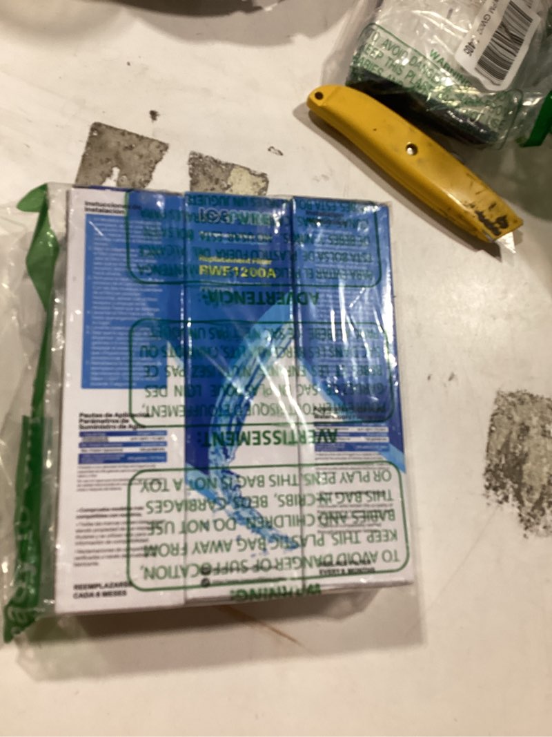 Condition photo showing New/Like New for icepure adq36006101 9690 water filter replacement for lg lt700p, kenmore elite 46-9690 adq36006102, rwf1200a, clch106, rwf1052 lfx28968st lfxs29626s lfxs30766s lfx31925st lfx31945st refrigerator,3pack chlorine, odor removal 3 count (pack of 1)