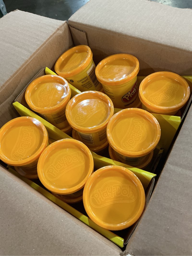 Condition photo showing New/Like New for playdoh (orange) 36pcs (3oz) creative play f5197 pd tropical orange play-doh 36pcs