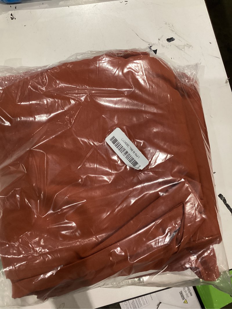 Condition photo showing Good Condition for bedsure terracotta duvet cover queen size - 3 pieces prewashed cotton-like extra soft bedding set, includes 1 duvet cover 90x90 inches with zipper closure & 2 pillow shams, comforter not included 08 - terracotta (no comforter) queen (90" x 90")