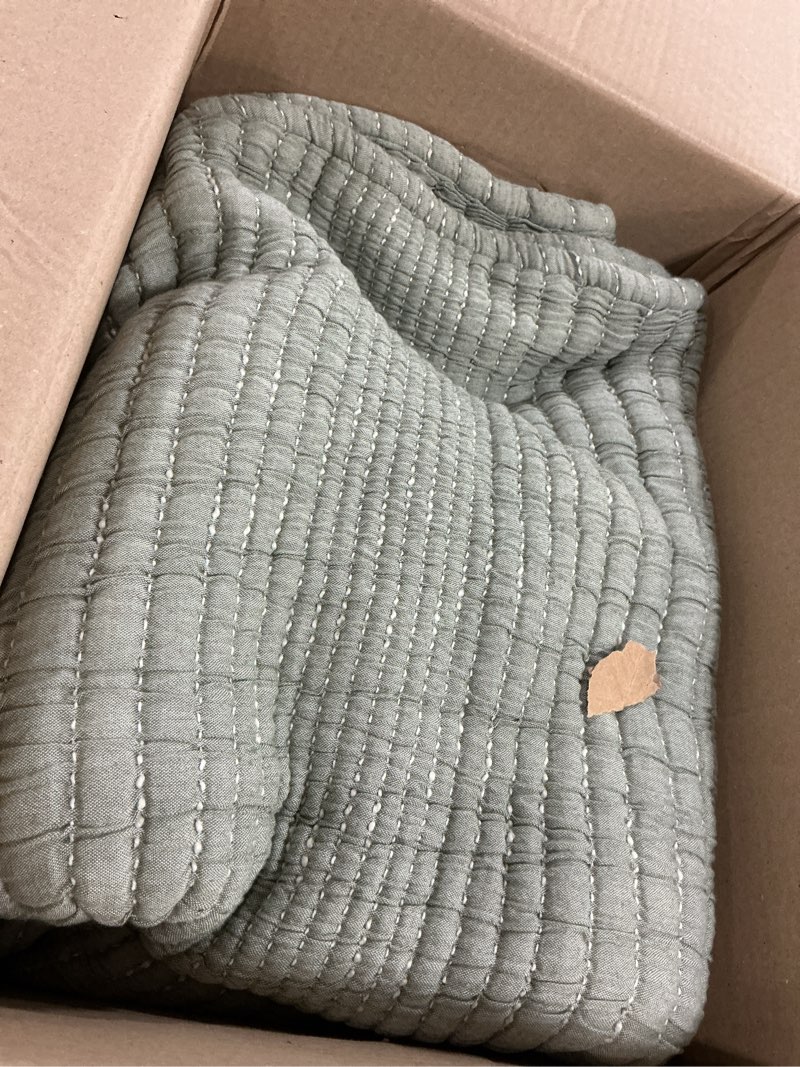 Condition photo showing As Is for organic cotton channel stitch coverlet set, king/cal king, green