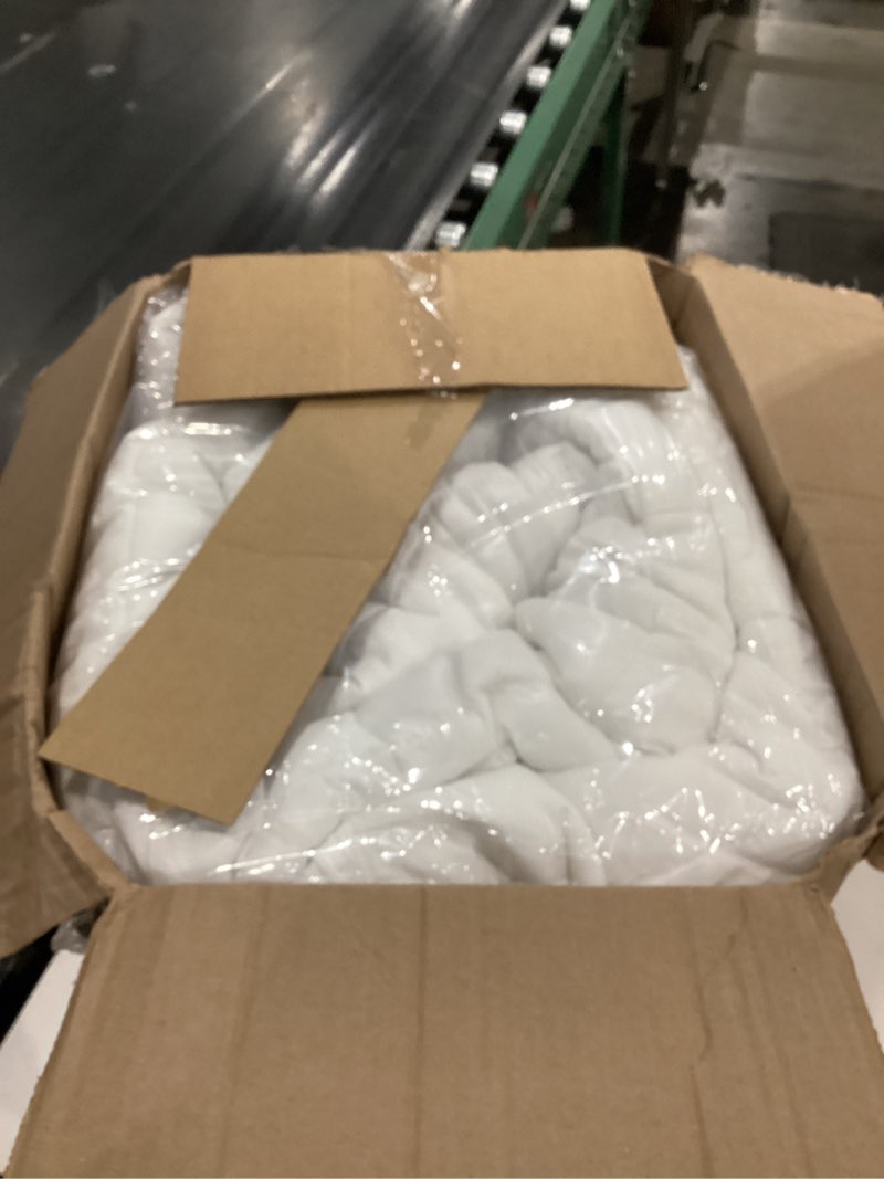 Condition photo showing New/Like New for COHOME Premium King Size Comforter All Season Quilted Down Alternative Duvet Insert Cooling Breathable Reversible Design Luxury Hotel Warm Comforter with Anti-Clump Tech & 8 Tabs - White 90"x102" White King Comforter