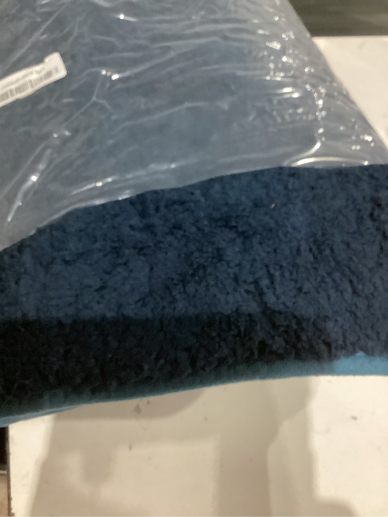 Condition photo showing Good Condition for Pettop 4x6 ft Navy Blue Area Rugs for Bedroom Living Room, Washable Memory Foam Indoor Carpet, Modern Aesthetic Minimalist Non Slip Soft Comfy Carpet for Boys Girls Dorm Home Decor 4' x 6' (Rectangular) Navy Blue